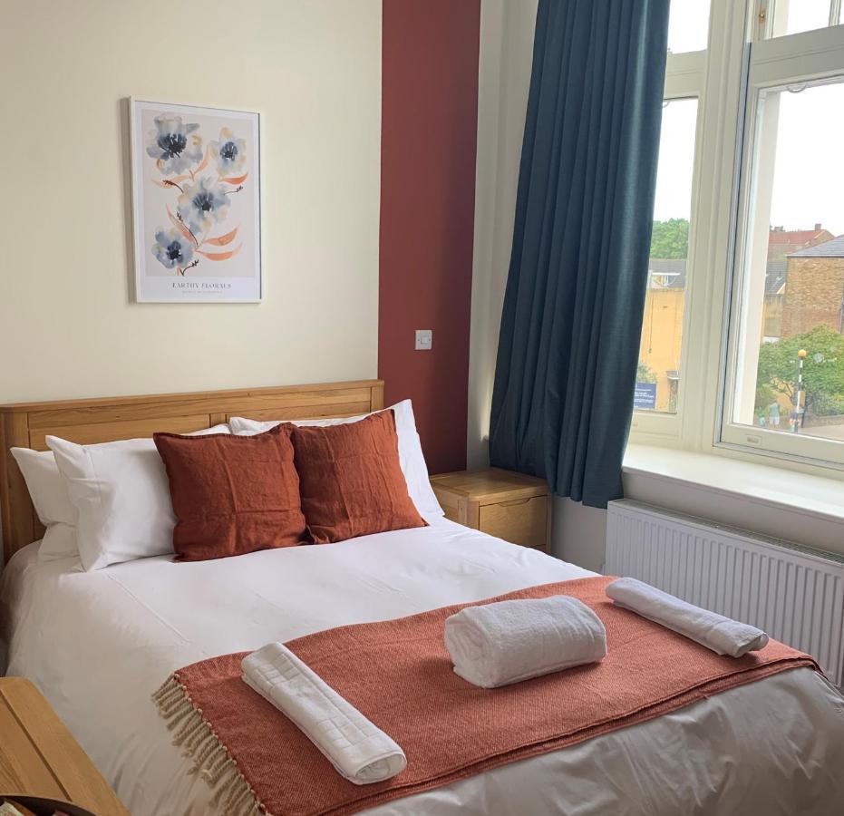 The Fox & Hounds Hotell London Exteriör bild